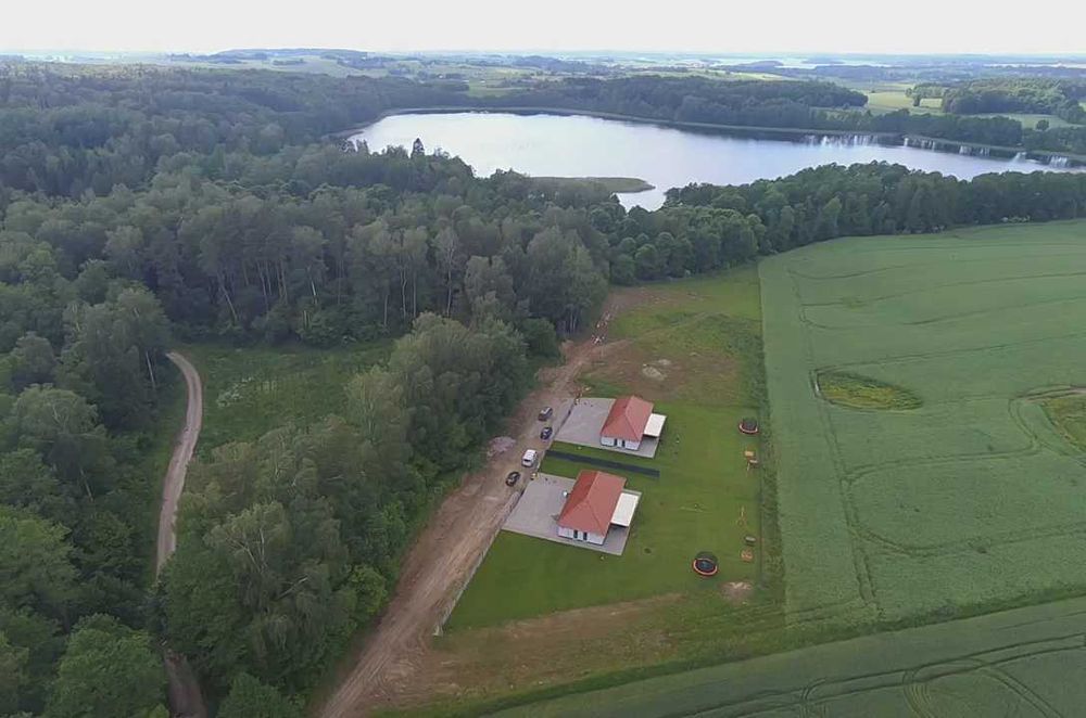 Domek na mazurach apartamenty Wilk Zając 6-12 osób jezio 200m.