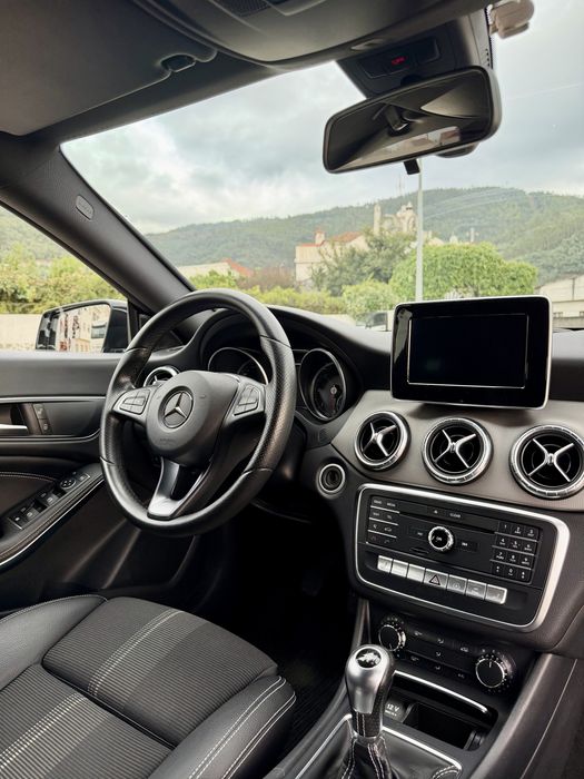 Mercedes-Benz CLA 180 d