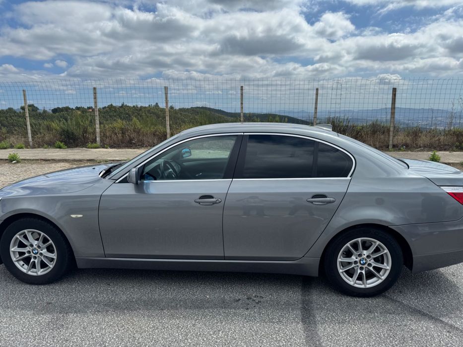 Estou a vender o meu carro BMW 530i