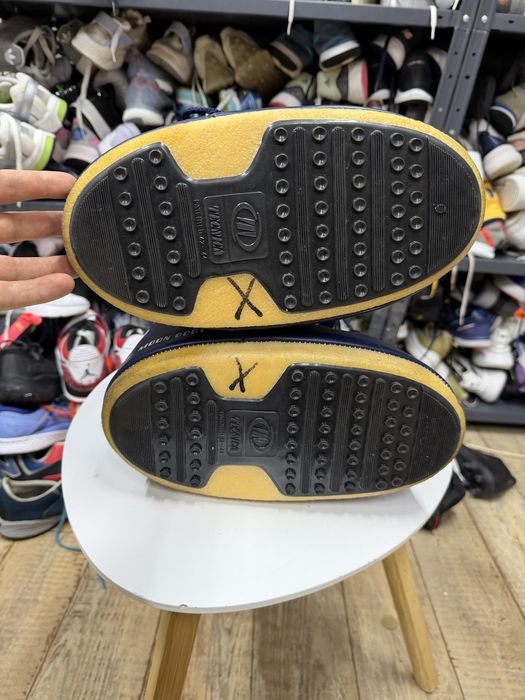 Зимові чоботи Moon Boot темно сині