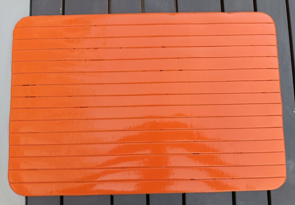 Conjunto 3 Individuais de Mesa Laranja Flexíveis | Set of 3 Orange Flexible Placemats