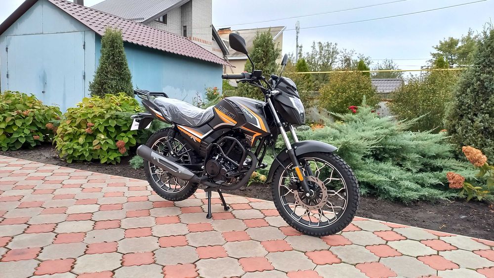 Продам новий мотоцикл SPARK SP150R-12S,м.Синельникове,м-н "Мото-Рай".