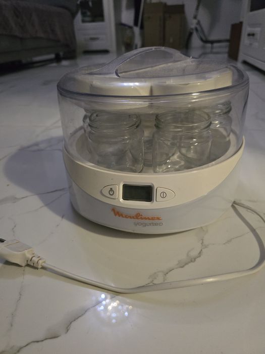 Йогуртниця Moulinex