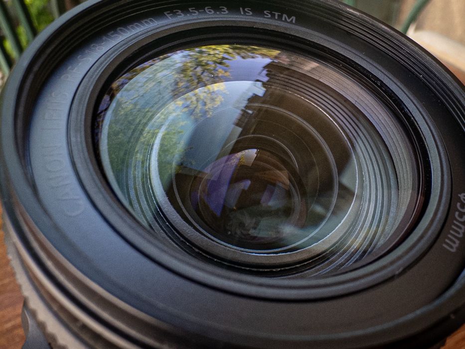 Canon EOS R7 + RF-S 18-150mm F/3.5-6.3