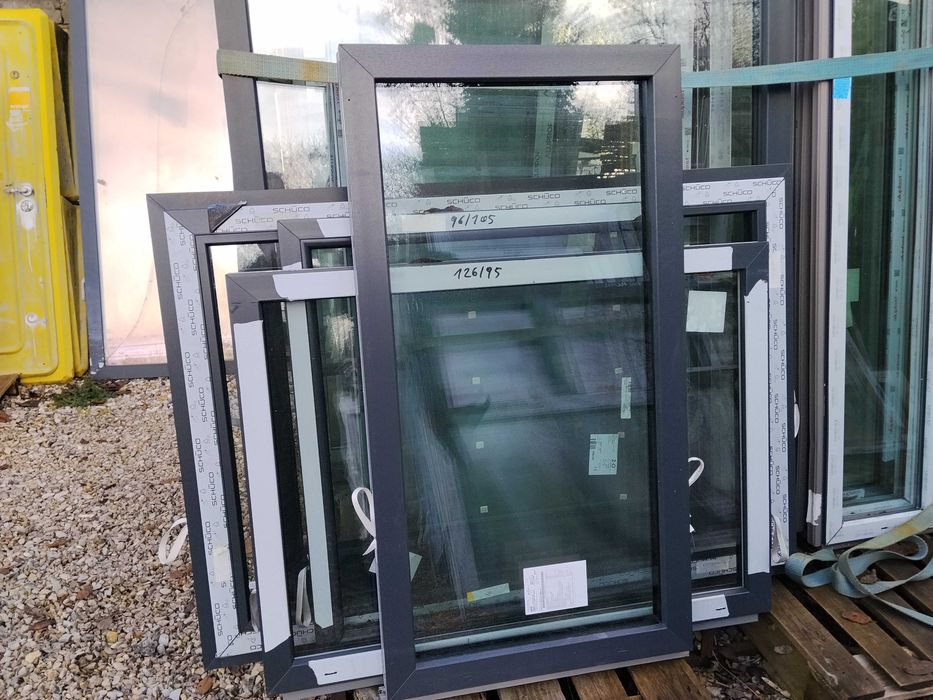 Okno pcv FIX 73/140 antracyt trzy szybowe
