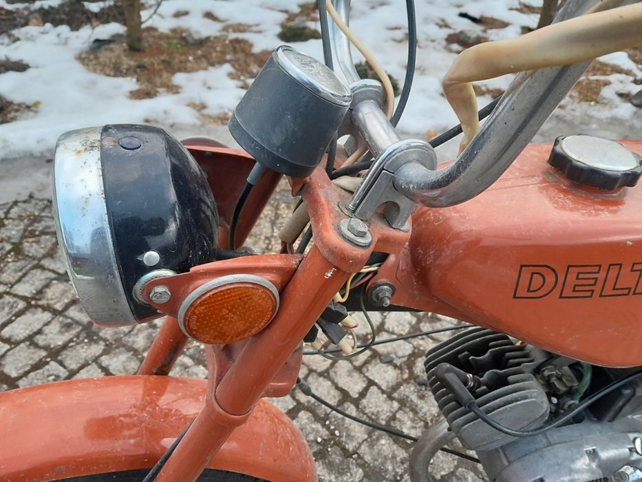 Komar riga delta 680km przebiegu oryginalny lakier motorynka romet 50