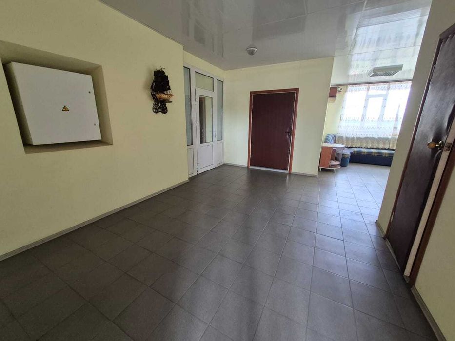 1800м2 приміщення + 30сот землі