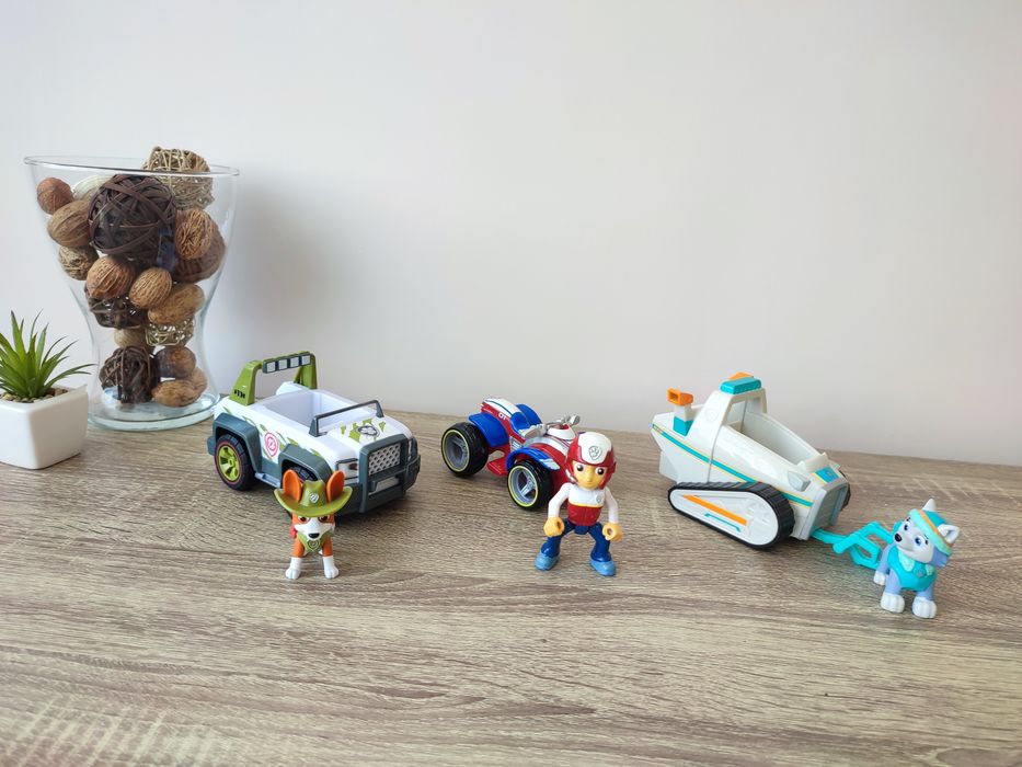 Щенячий патруль машинки героїв з щенятами