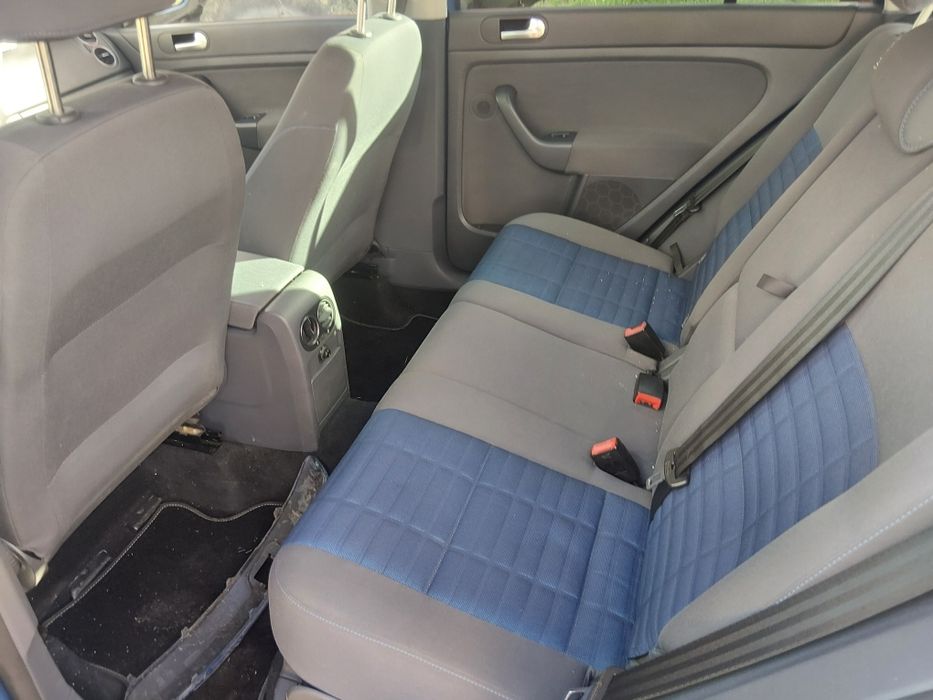 VW golf 5 plus na części kolor la5k