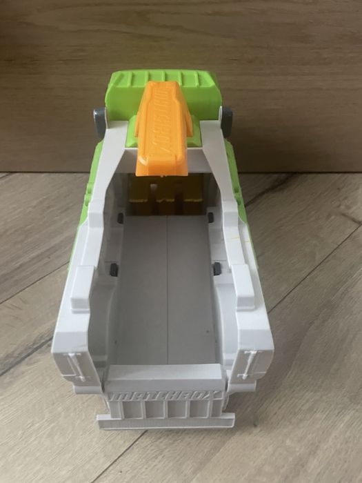Mattel Matchbox Auto Zamiatarka samochodzików