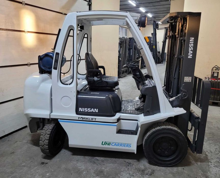 Навантажувач вилковий, газовий 3.2 тонни
Nissan UG1D2A32LQ
