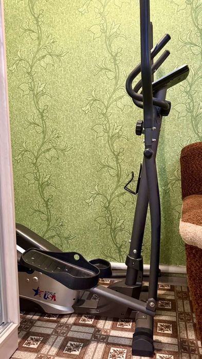 Продам  Орбитрек