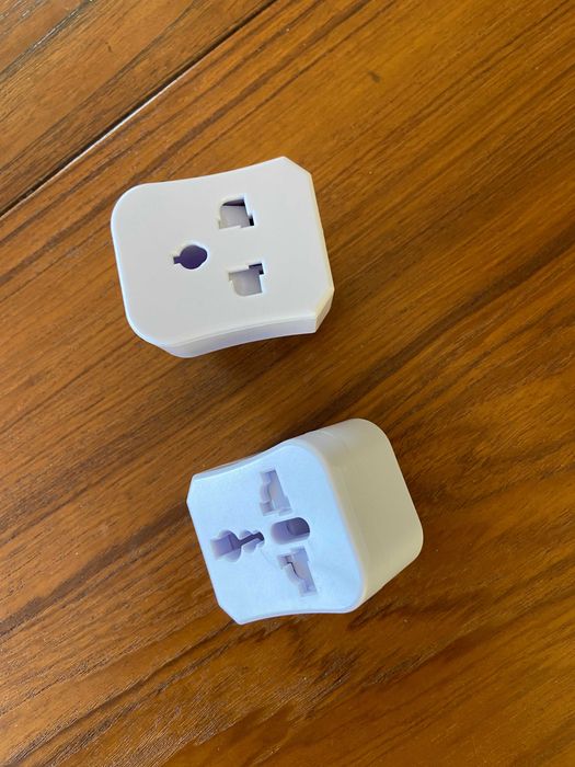 Adaptador de tomada para EUR / USA / UK