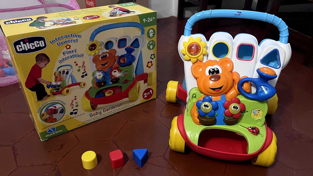 Chicco baby walker