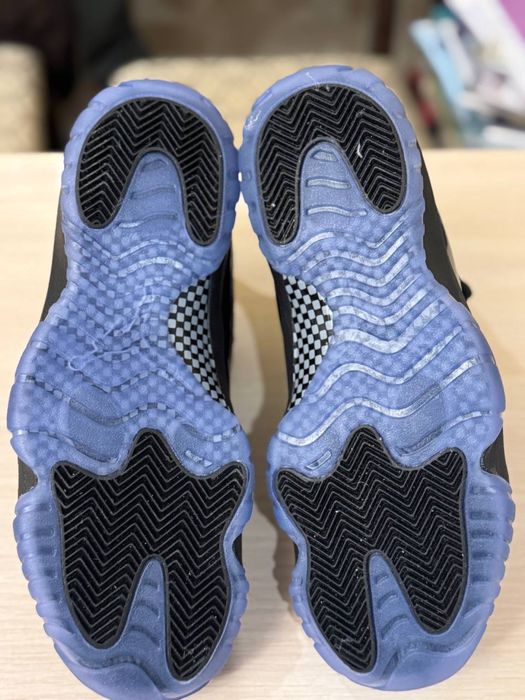 кросівки jordan 11