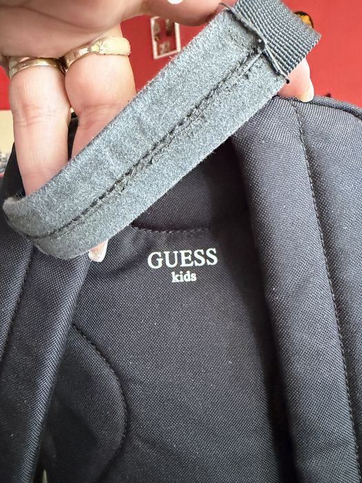 Oryginalny plecak Guess stan dobry