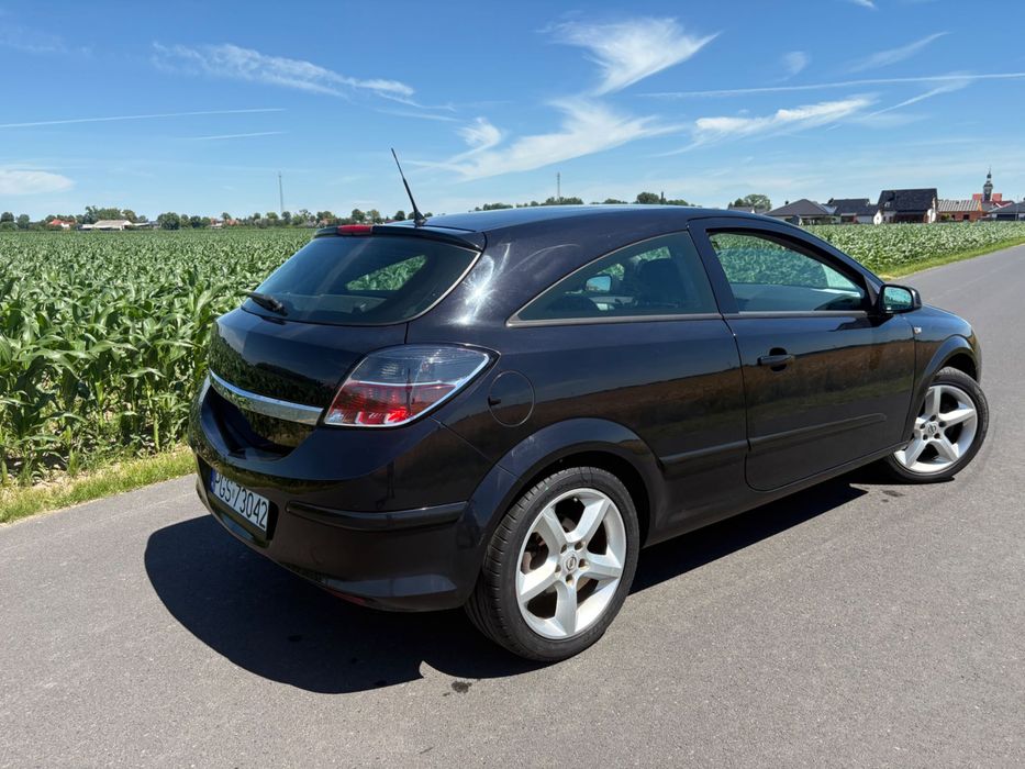 Opel astra GTC 1.6 ecotec