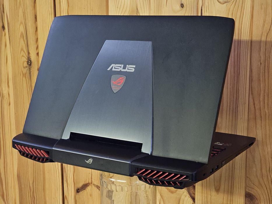 ASUS ROG 17.3