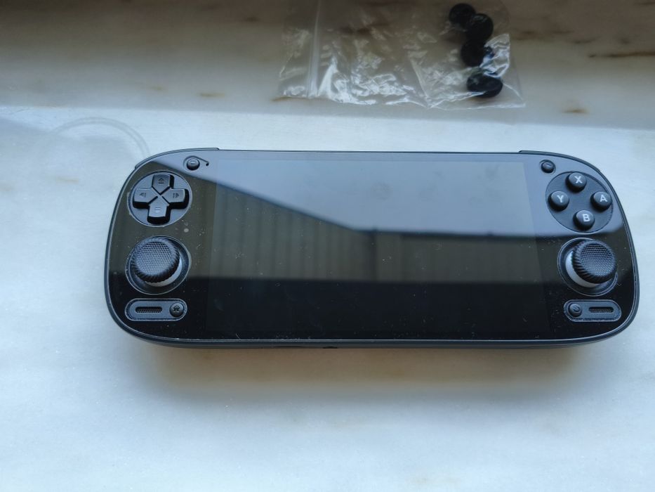 Retroid Pocket 5 plus dodatki
