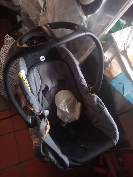 Carrinho + ovo bebe Confort