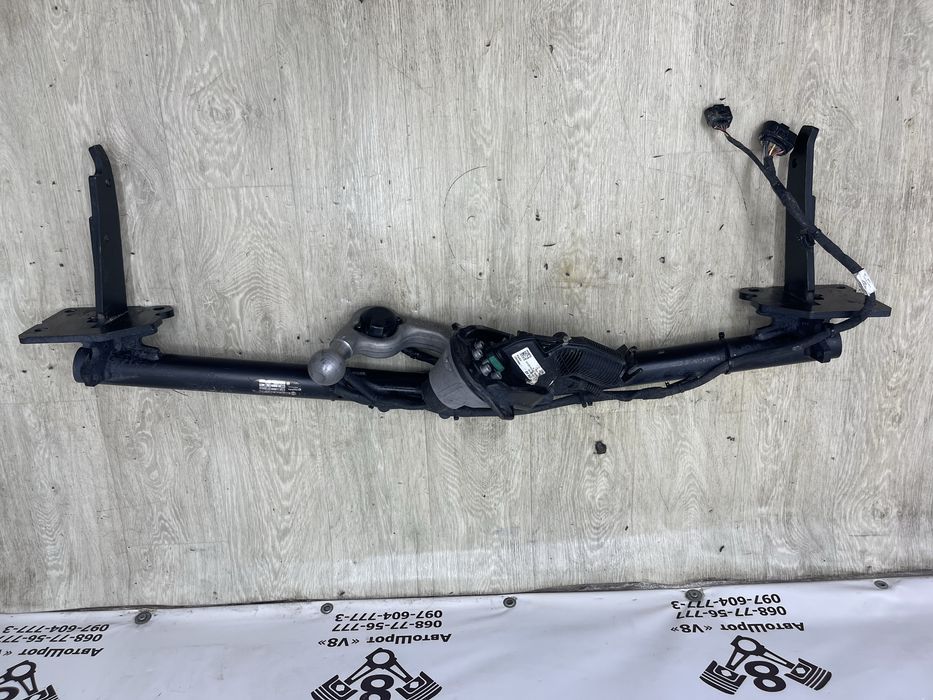 Виїзний Фаркоп Volkswagen Multivan T7 7T0803881B форкоп приципне т7 мультфвен