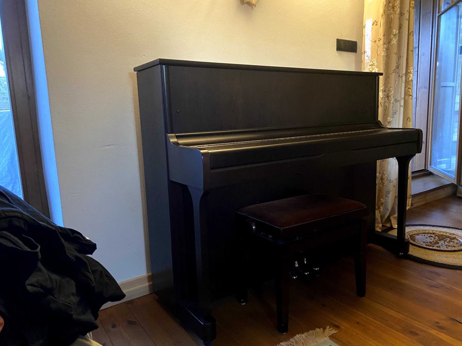PIanino Kawai Czarne
