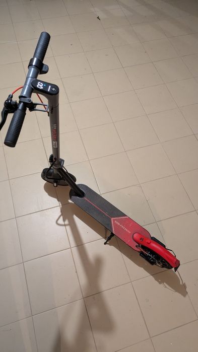 Trotinete Elétrica Olsson And Brothers Fresh Wild Red