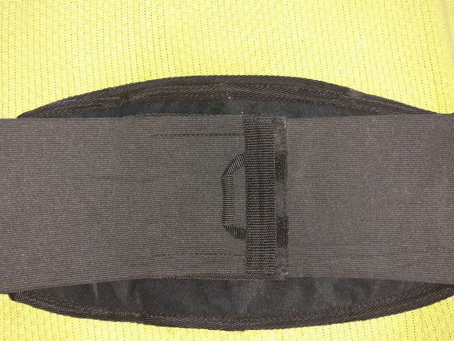 Apoio / protecção para a costas moto