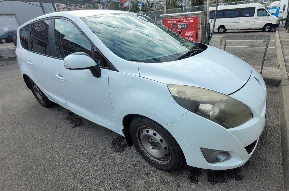 Renault Megane Scenic 2011 р. 1.5 дизель К9К 110 к.с.