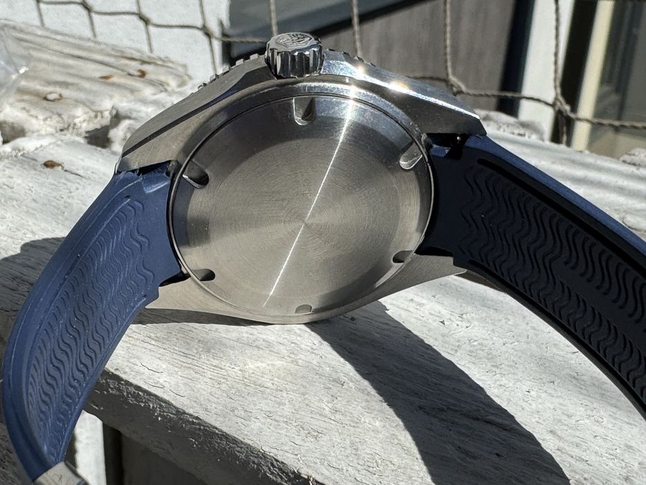 Zegarek San Martin SN036