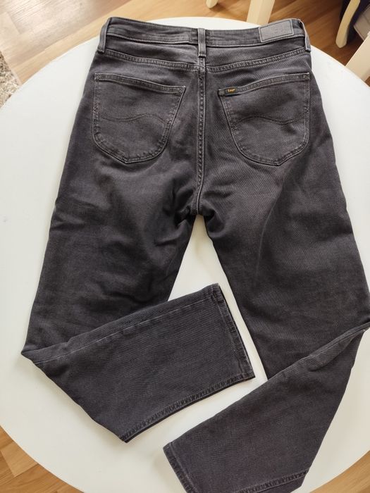 Sprzedam męskie spodnie firmy Lee