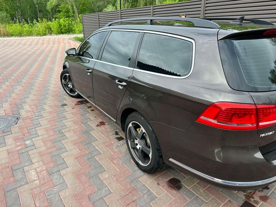 Автомобіль Volksvagen B 7