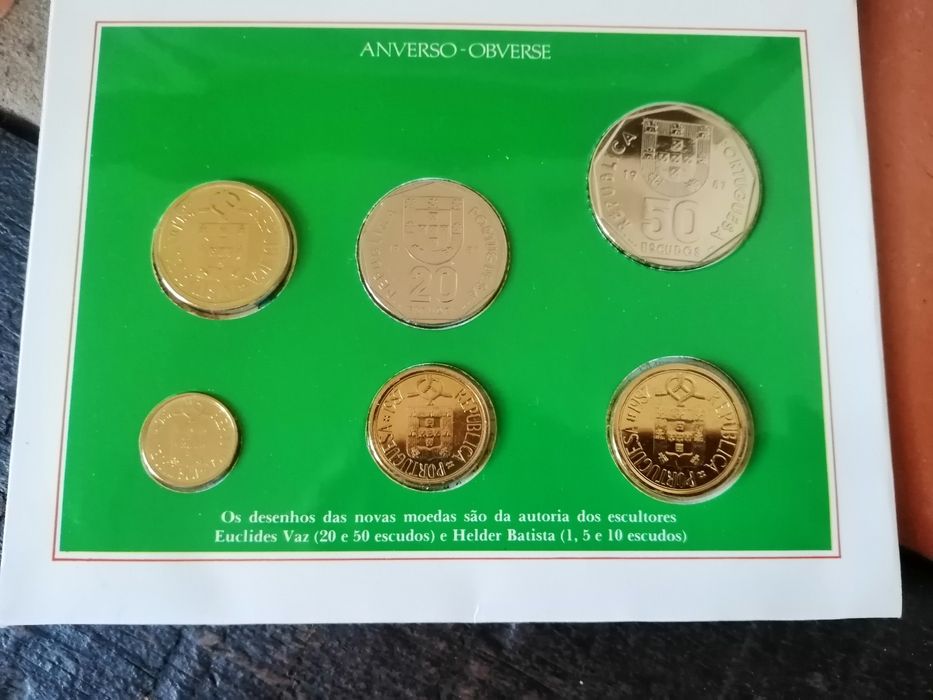 Coleção de Moedas correntes brilhantes não circuladas 1987