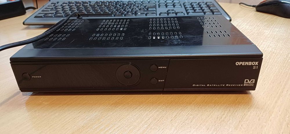 Cупутниковий ресивер Openbox S1