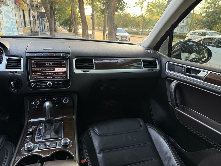 Volkswagen Touareg 2016 3.0 дизель