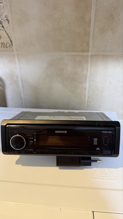 Автомагнитафон Kenwood kmm-104ry kmm-100