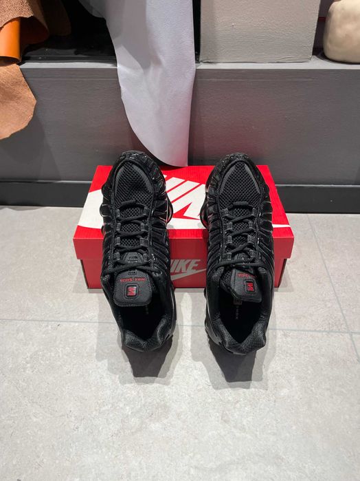 Czarne buty sportowe Nike Shox TL r.38