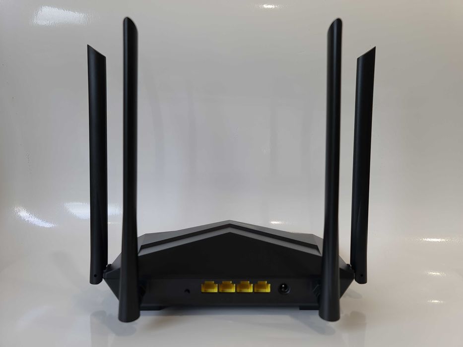 Router Tenda AC10 Kabel LAN 10m