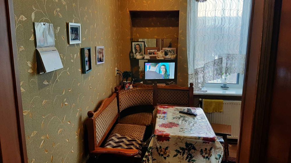 Продаж 3 кім кв. 84 м  50 тис.