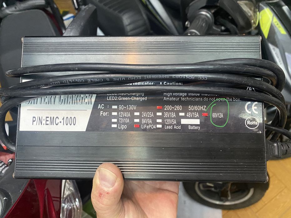 Carregadores para litio ou chumbo 36v, 48v, 60v, 72V 3A, 5A, 10A