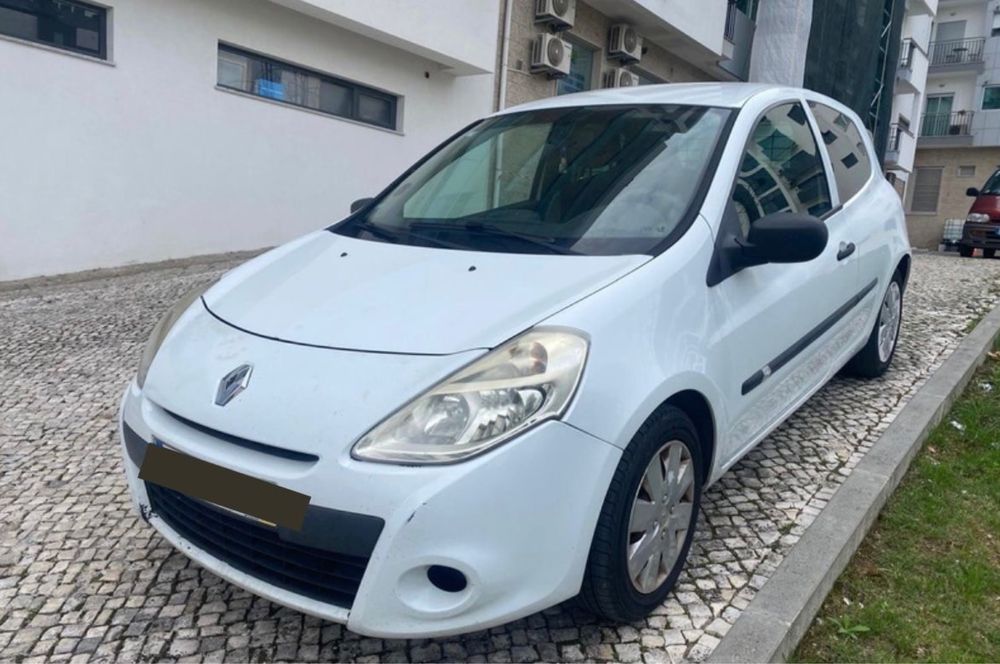 Renault Clio 1.5 dCi – 2010 – Comercial – Económico