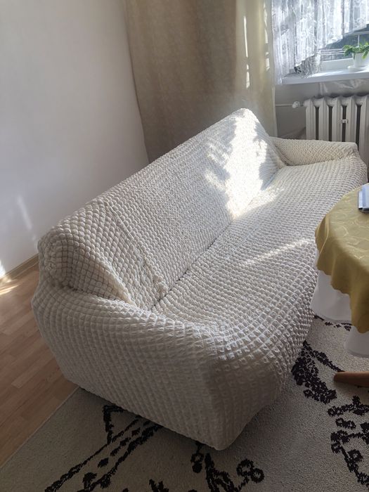 Kanapa i dwa fotele