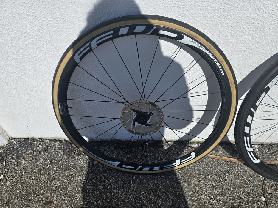 Rodas de carbono de disco tubular