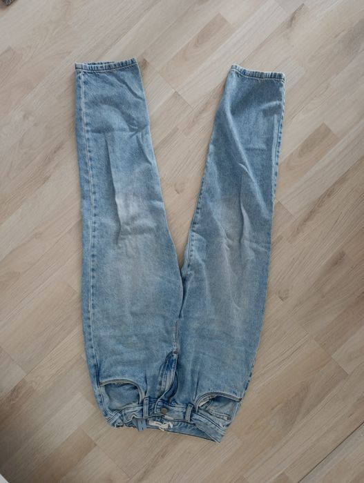 Spodnie  i spodenki jeansowe