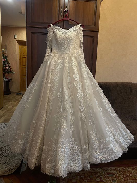 Весільна сукня La Sposa .В ній будете королевою .