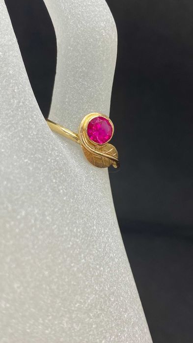 Złoty Pierścionek z różowym kamieniem 14ct 583, 2,70g, rozmiar: 16