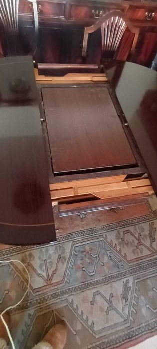 mesa e 6 cadeiras de sala de jantar