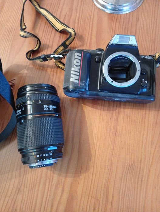 Máquina Fotografica Nikon F-401x analógica