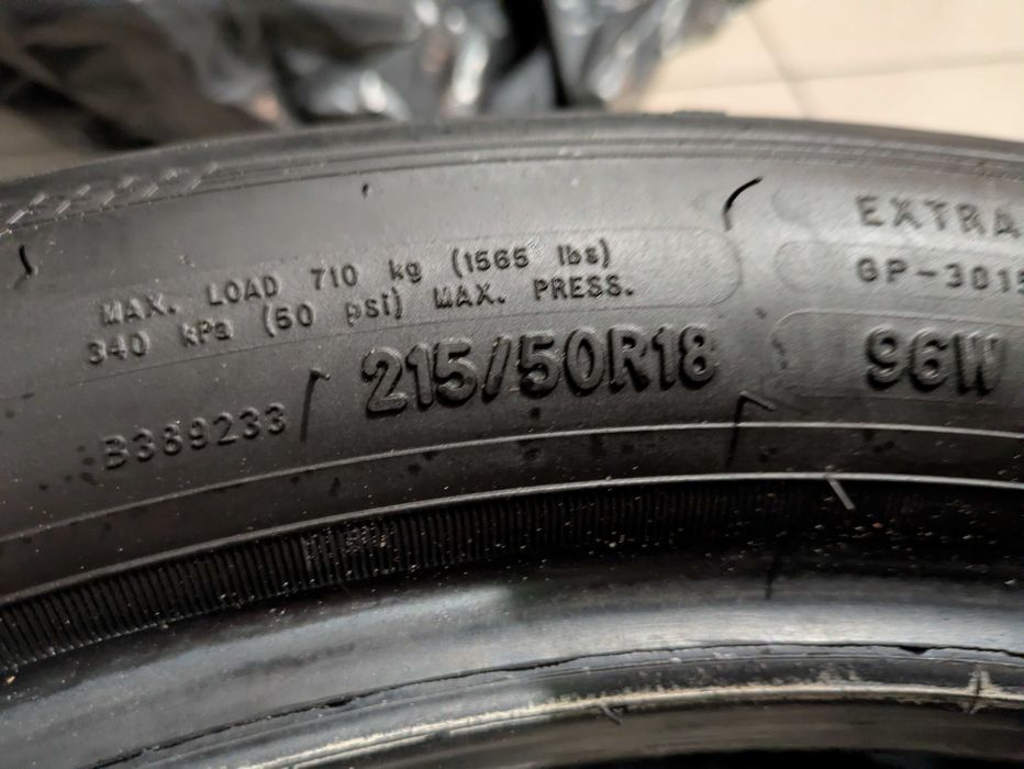 Opony Letnie Goodyear 215/50/18