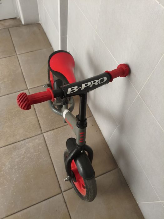 Bicicleta de aprendizagem sem pedais